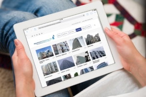 aquamark-window-cleaning-tablet2 Web design Banstead